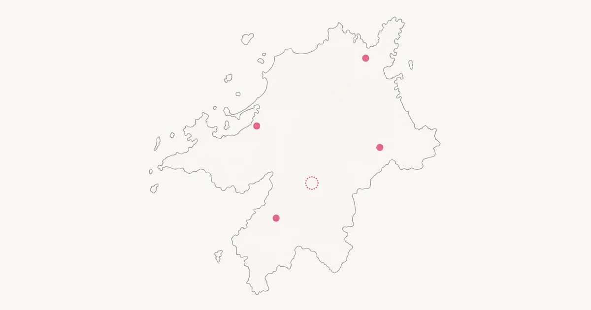 福岡県の簡略な地図の上に、博多・天神・中洲、北九州・小倉、久留米、福岡県その他の四つの点と、出張を表す点線の丸を置いた図